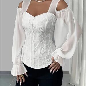 Chic White Floral Embroidered Blouse bohemian size large NWOT